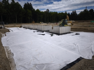 Untergrund des inneren Bohrplatz wird fertiggestellt